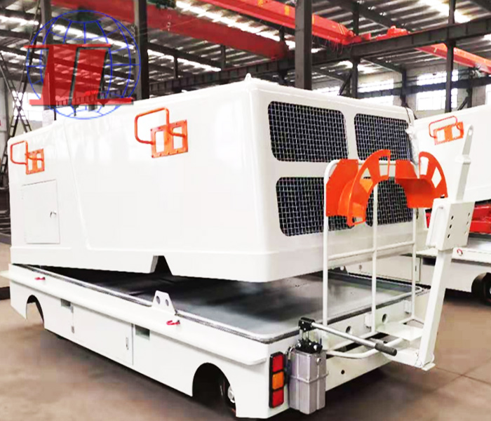 邢台机场用自行多功能车